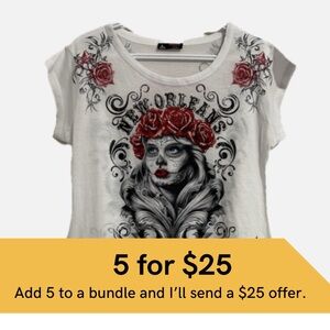 Maxi & Co, Voodoo Tee with Floral Design and Rhinestones